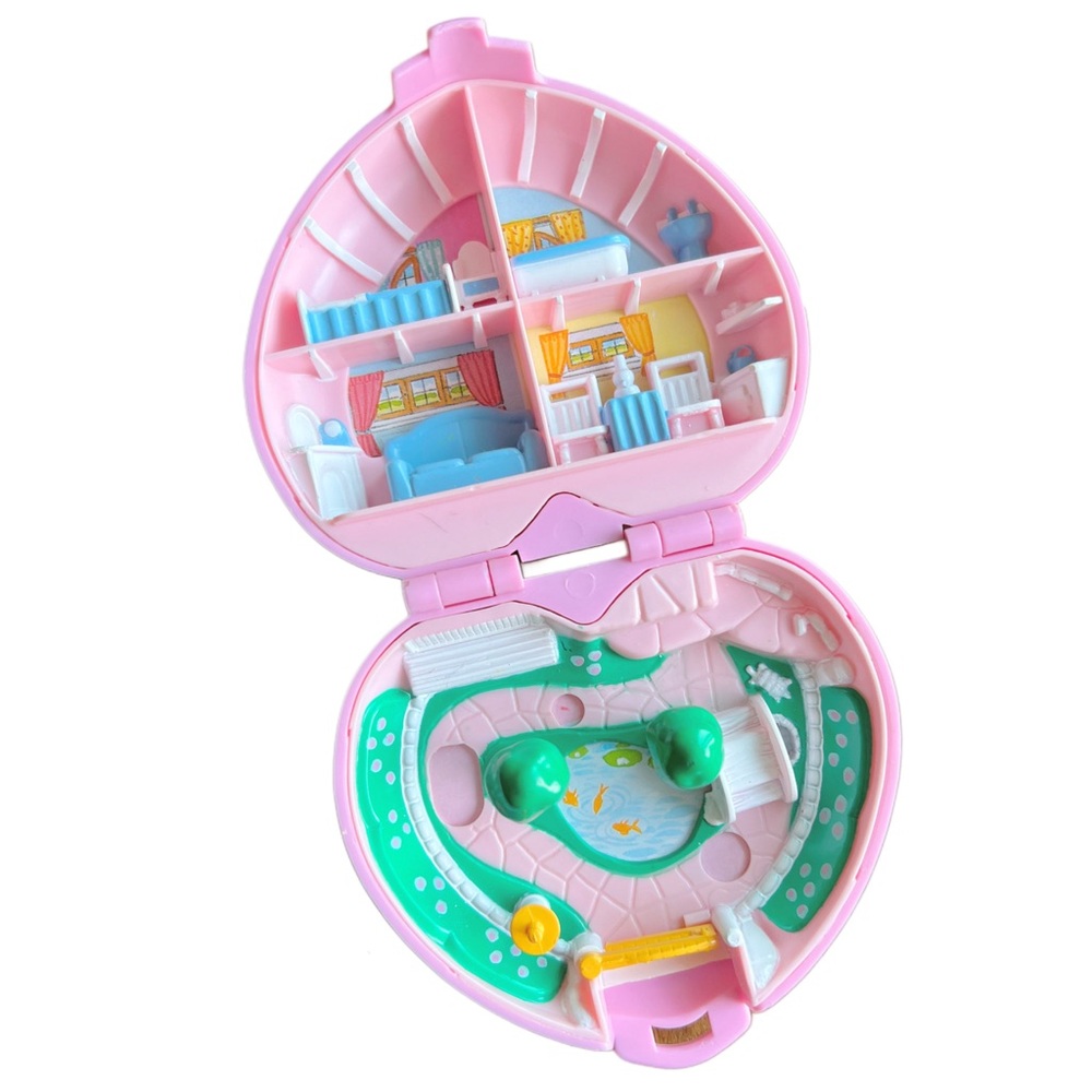 1989 Polly Pocket Country Cottage Heart Compact